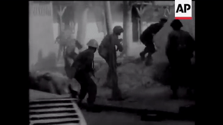 الجنود الإنجليز يطلقون النار على الشرطة في الإسماعيلية يناير 1952