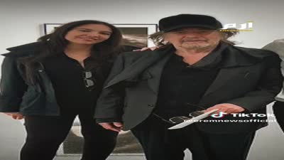 آل باتشينو يترقب مولوداً من صديقته الكويتية نور الفلاح