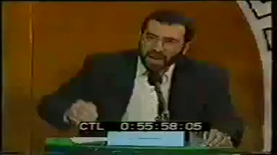 مناظرة شعرية بين عباس فتوني (لبنان) و فؤاد المحنبي(اليمن) عام 1996