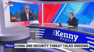 أنباء عن مطاردة سرب مسيرات لمدمرة أمريكية