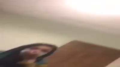 سعال مصابة بفيروس كورونا