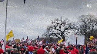 أنصار ترمب يقتحمون الكابيتول 6 يناير 2021 WSJ