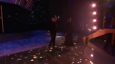 إليسا في حفل جوائز جوي 2022 برفقة هولوجرام داليا-حلوة يا بلدي