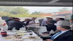 وزير العدل ياريف ليفين يزور أحد زعماء المافيا (مارس 2023)