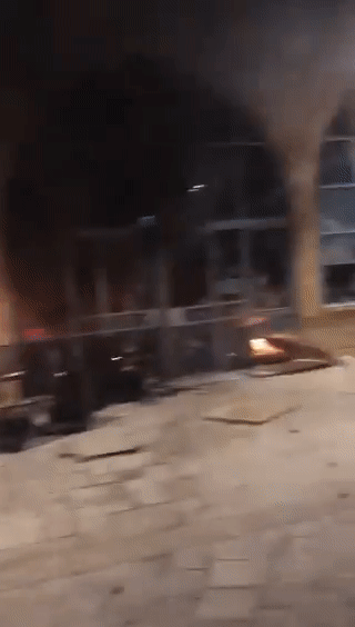 fire at a restaurant in Acre, May 11, 2021