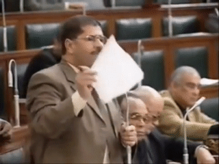 مشادة كلامية بين محمد مرسي وابراهيم سليمان في مجلس الشعب